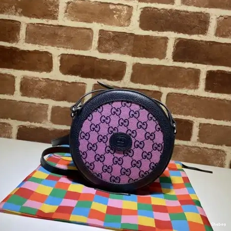 Bag 2109YA0101 Gucci 0715